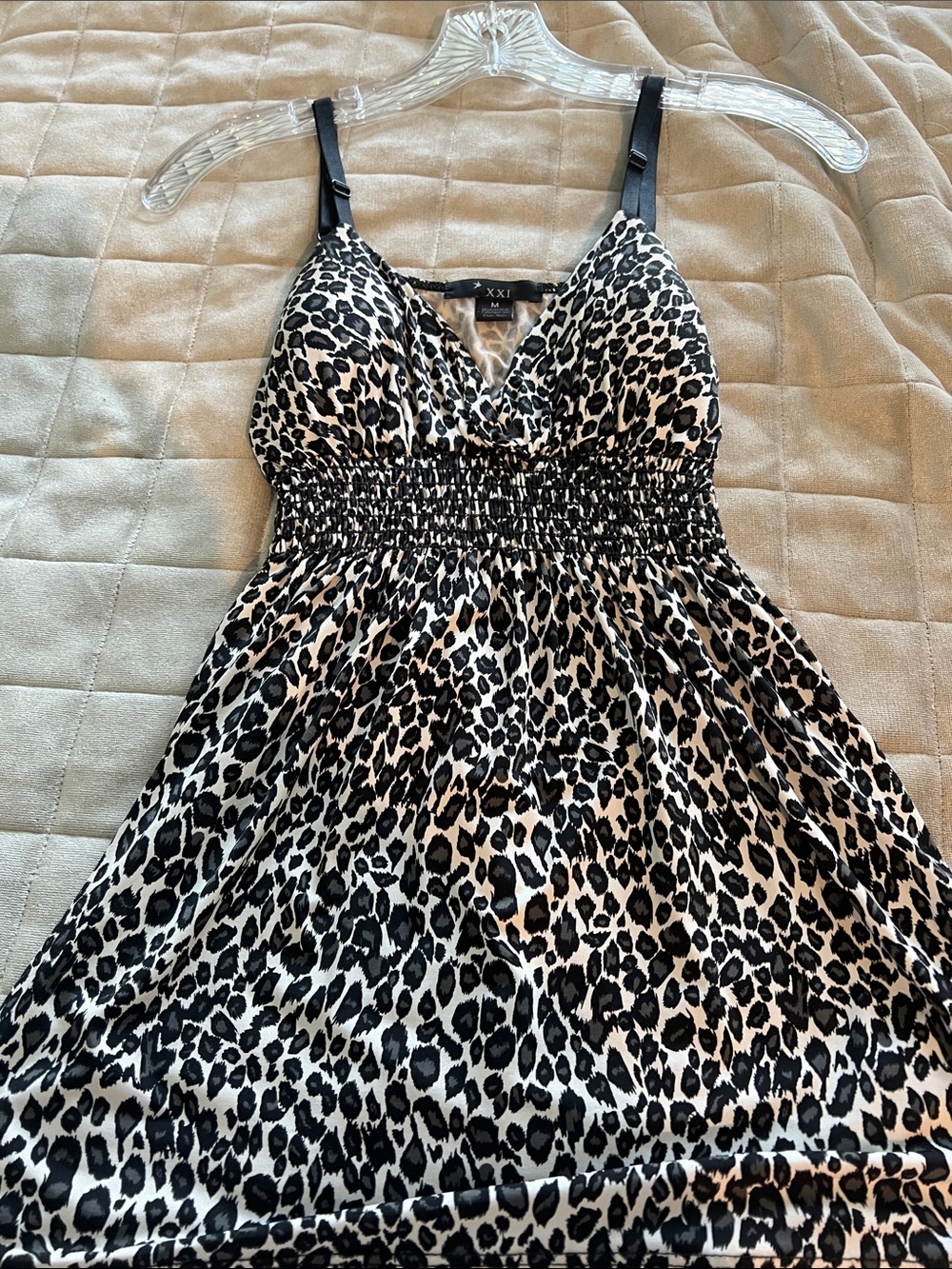 Forever 21 Black & Cream Leopard Print Smocked blouse